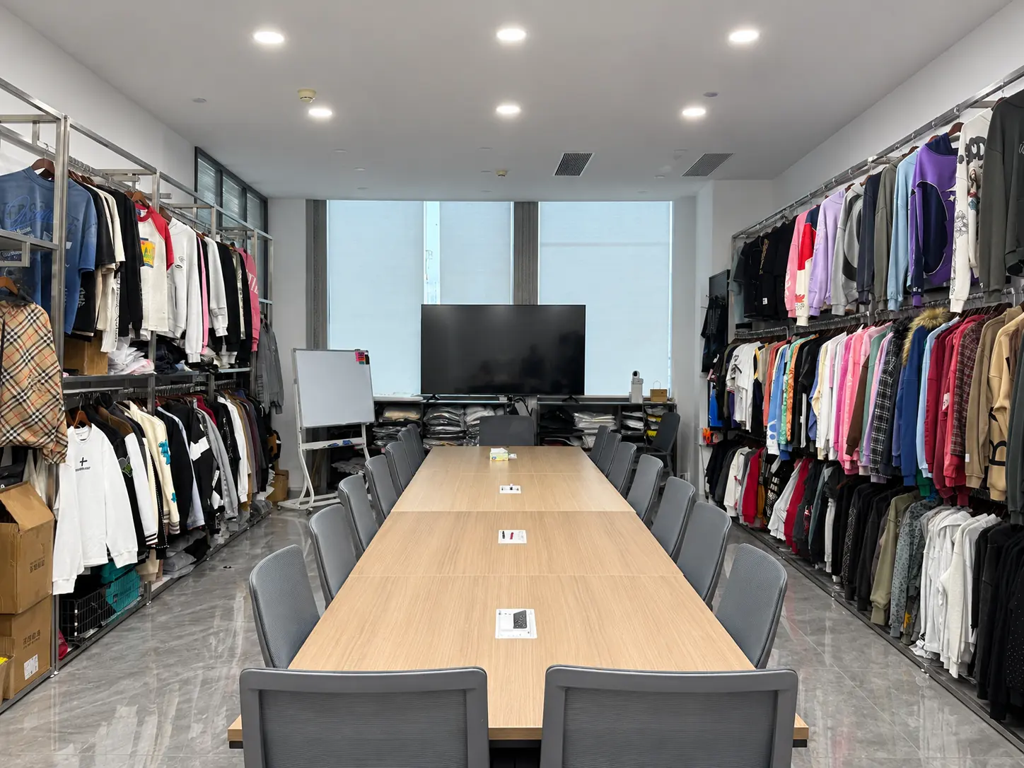 Sample room — RUIXING Sportswear