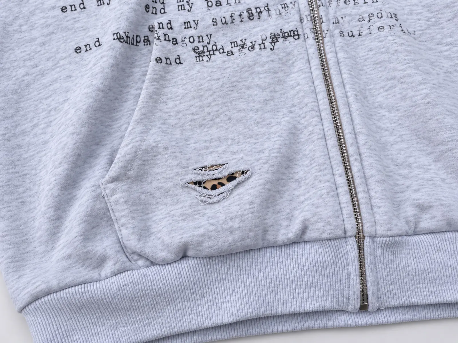 Rib & zipper close-up — RUIXING Sportswear
