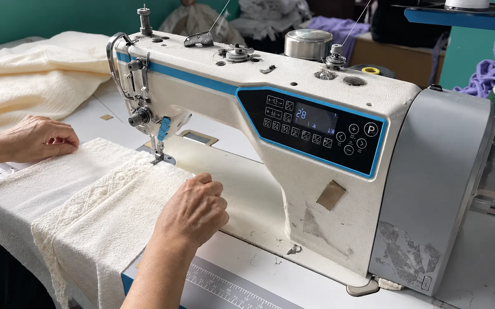 Sewing — RUIXING Sportswear